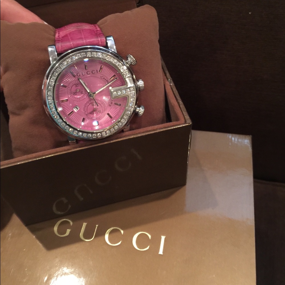 Gucci G Chrono Pink Crocodile Strap Watch YA101313